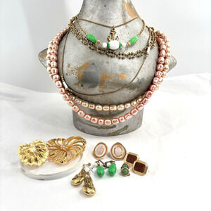 Vintage Avon Costume Jewelry Lot 12 Pcs Spring Colorful Layering